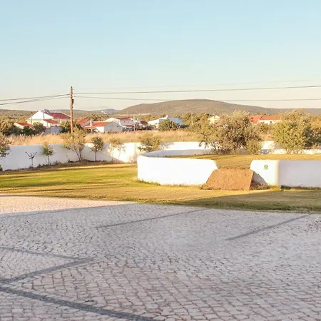 Monte Do Couto Aldeamento Turístico *