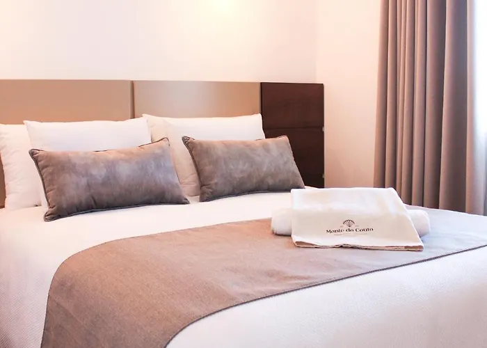 Aldeamento Turístico Monte Do Couto